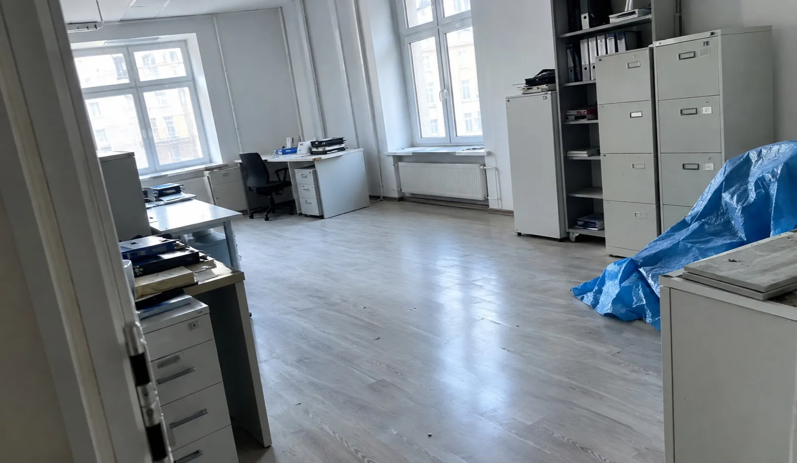 Geräumte Betriebsfläche, besenrein übergeben im 10. Wiener Gemeindebezirk