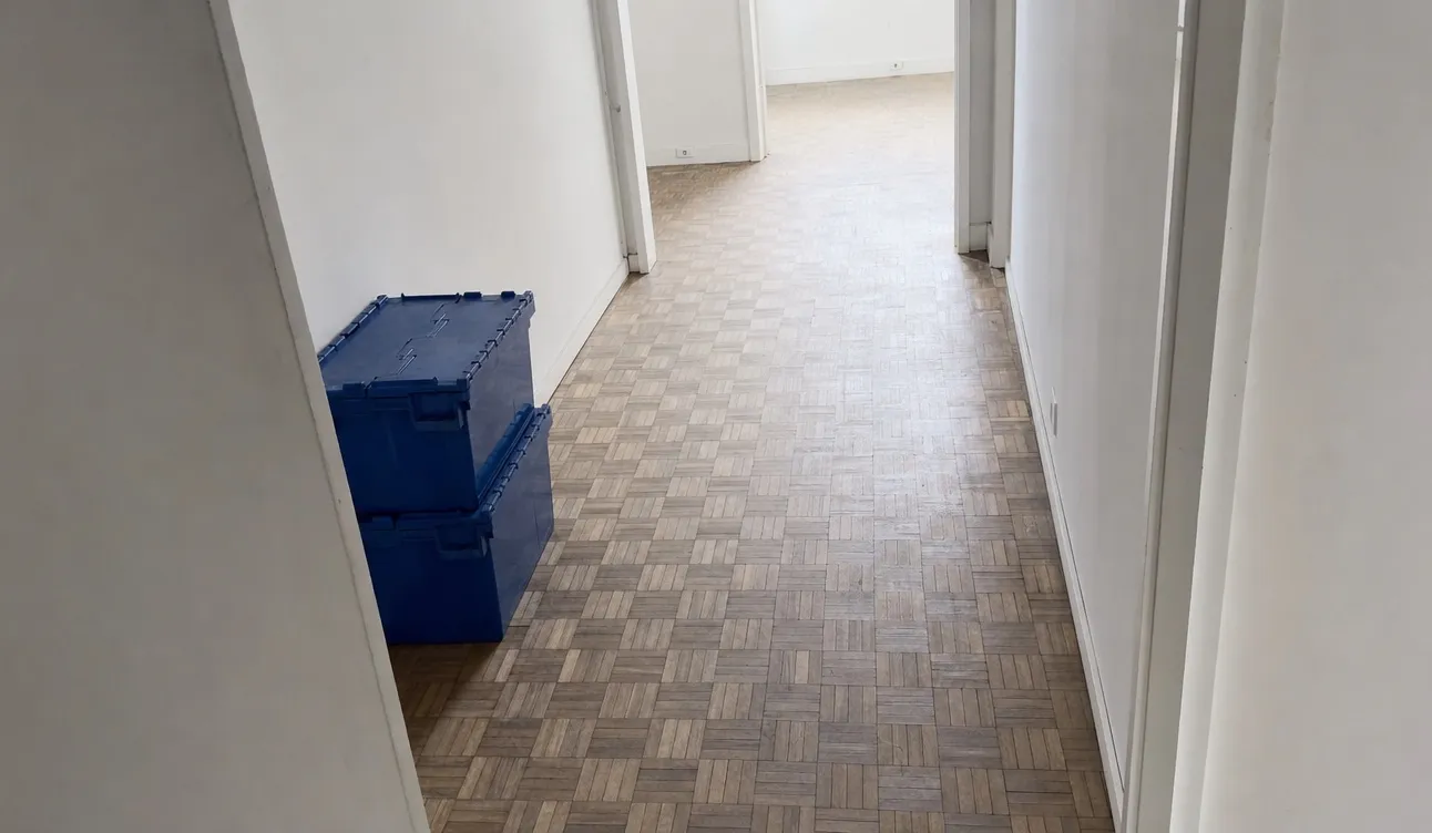 Entrümpeltes Objekt, besenrein zur Übergabe