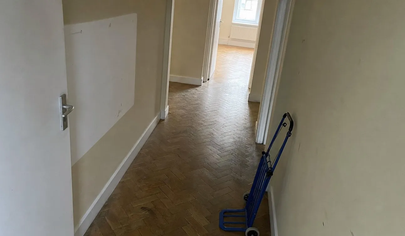 Geräumte Wohnung, besenrein zur Übergabe