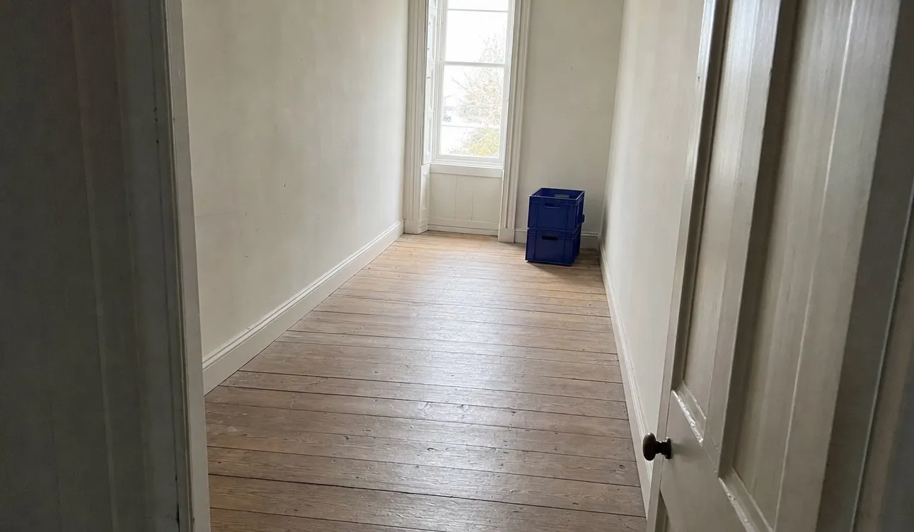 Geräumte Wohnung, besenrein zur Übergabe