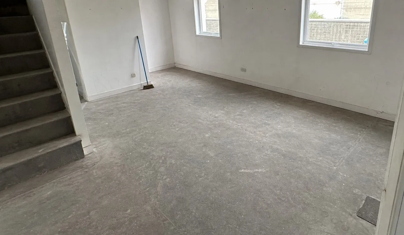 Aufgelöster Haushalt, besenrein zur Übergabe