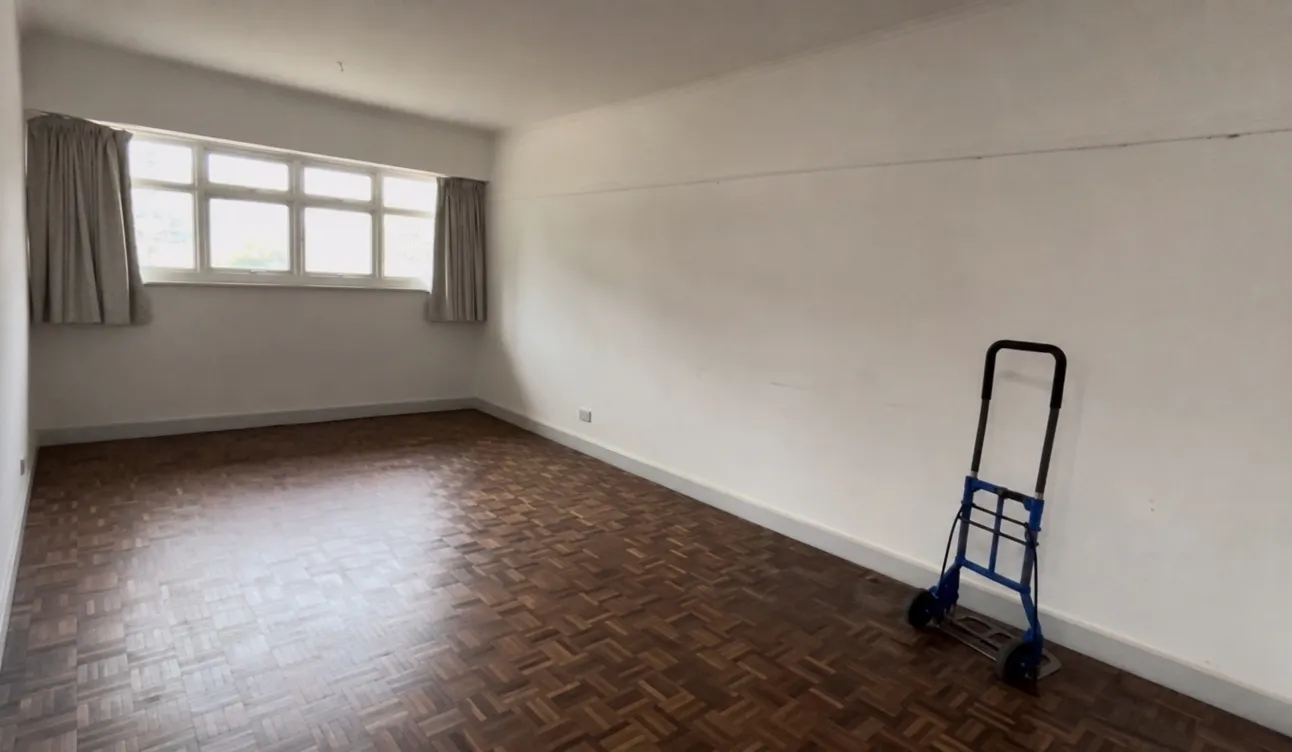 Aufgelöster Haushalt, besenrein zur Übergabe