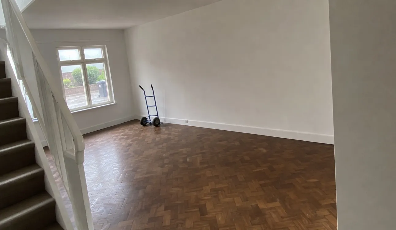 Geräumtes Objekt, besenrein zur Übergabe