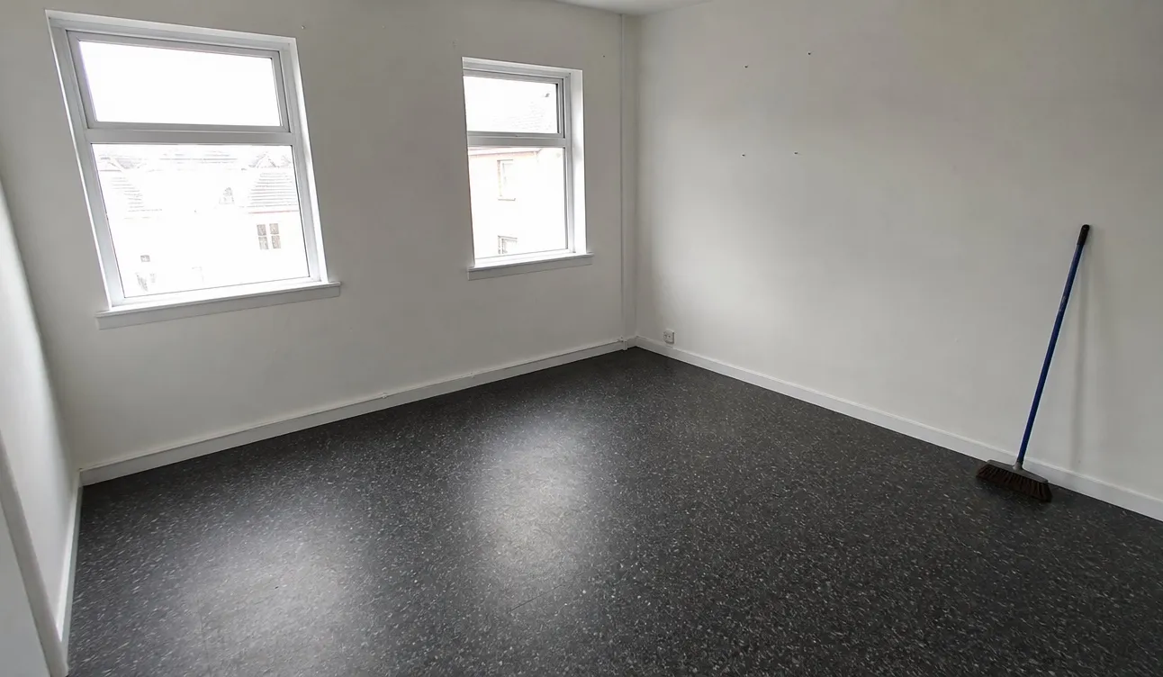 Geräumte Wohnung, besenrein zur Übergabe