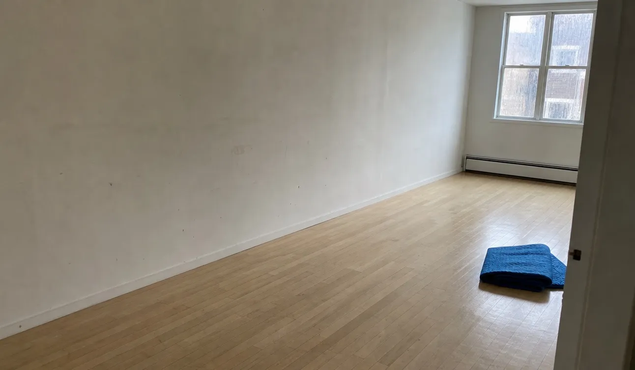 Geräumte Wohnung, besenrein zur Übergabe