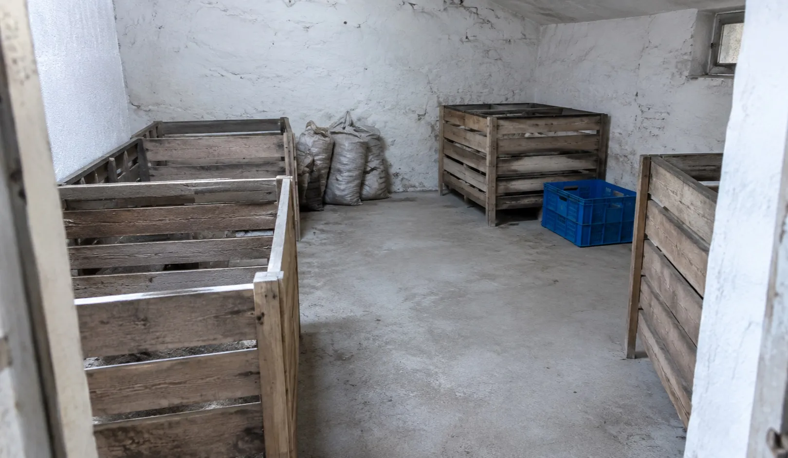 Geräumter Keller, besenrein übergeben