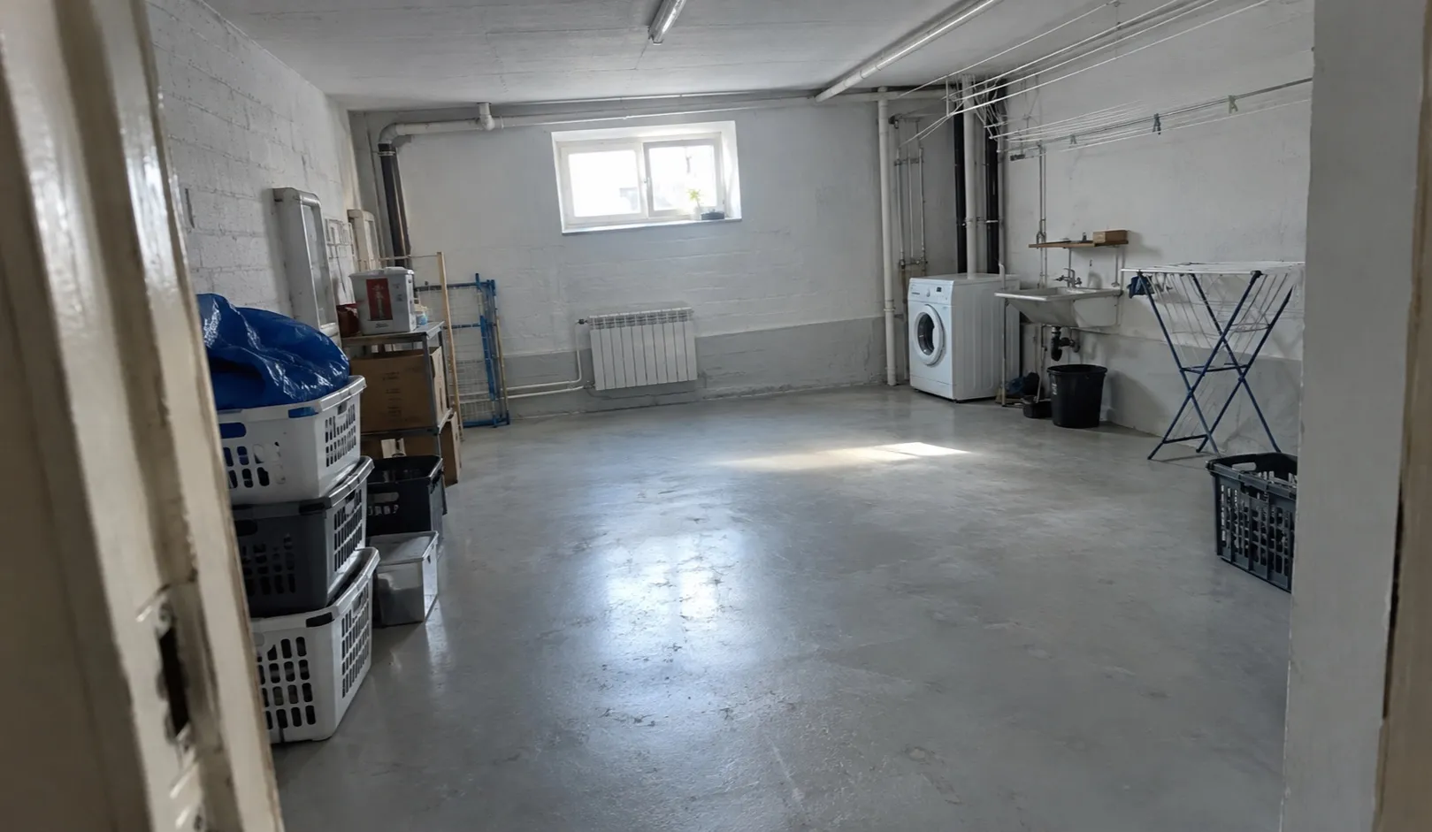 Geräumter Keller, besenrein übergeben