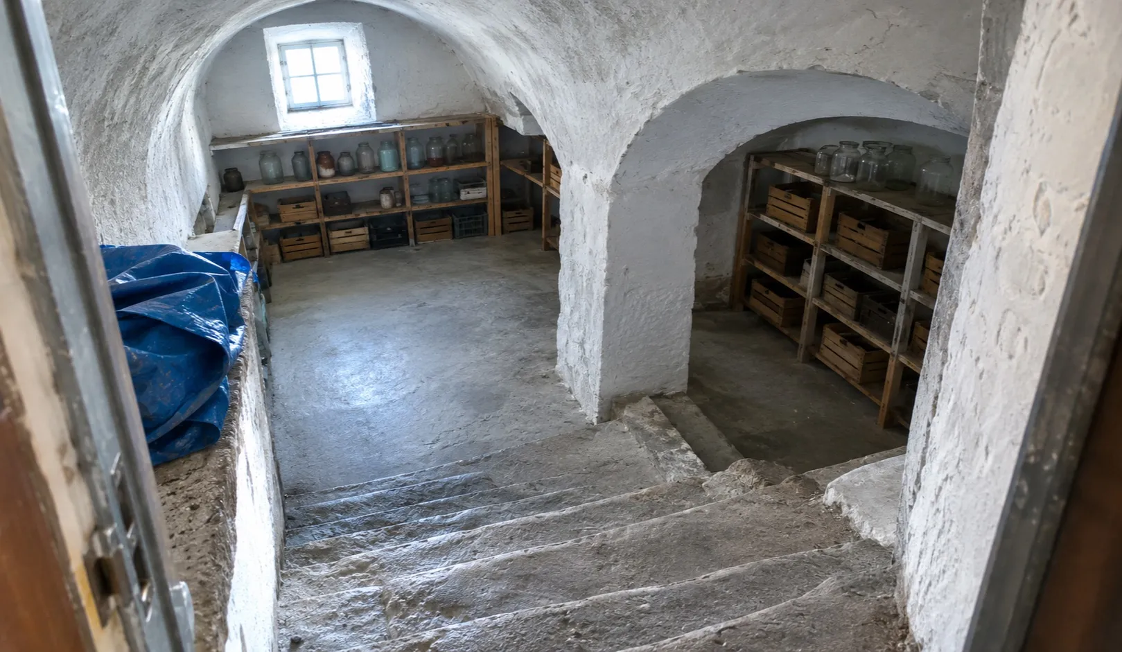Geräumter Keller, besenrein übergeben im 10. Wiener Gemeindebezirk