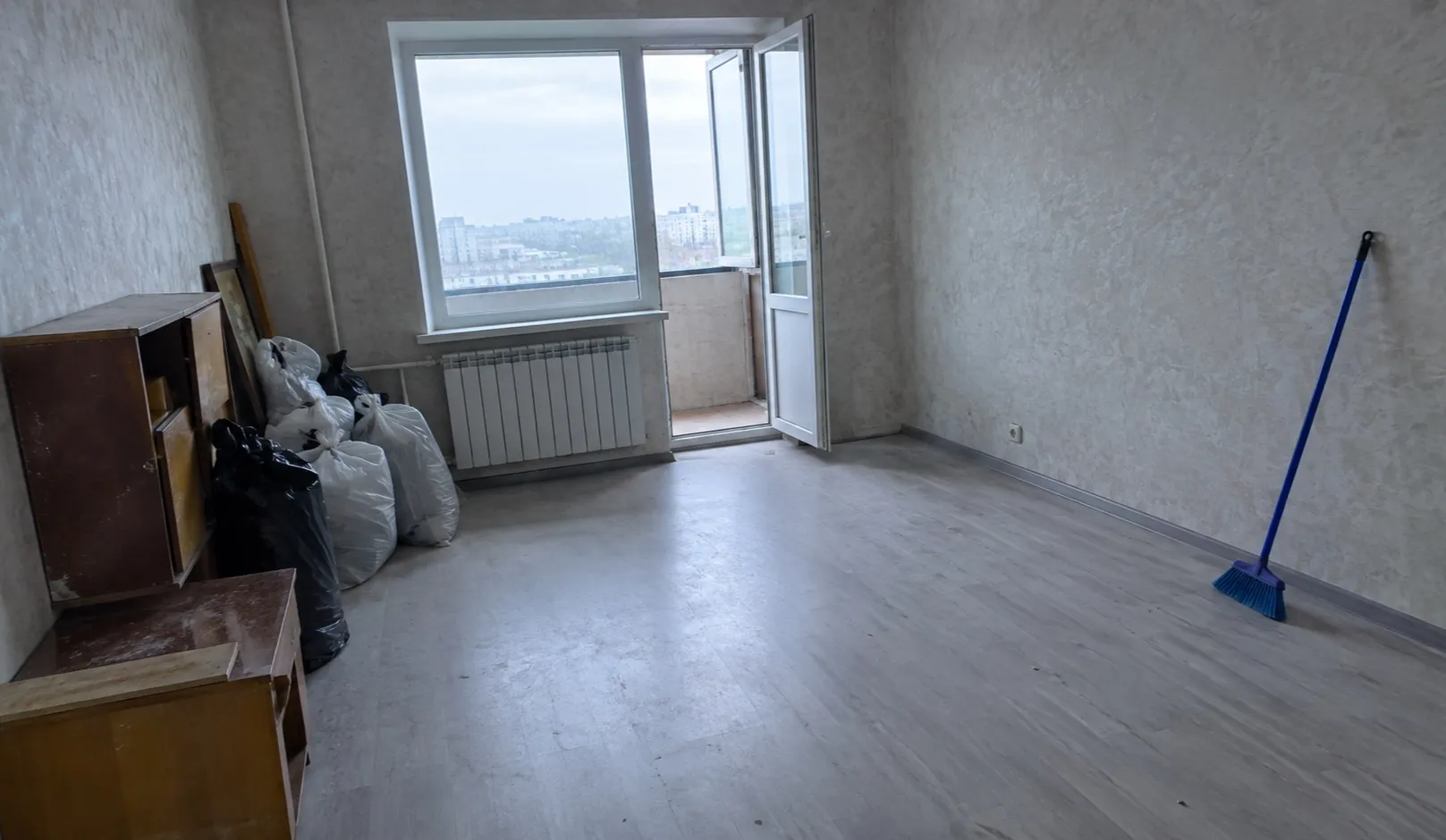 Geräumter Wohnraum nach einer Messie-Räumung