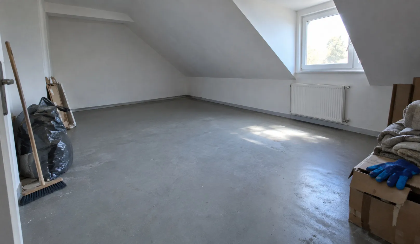 Geräumter Wohnraum nach einer Messie-Räumung