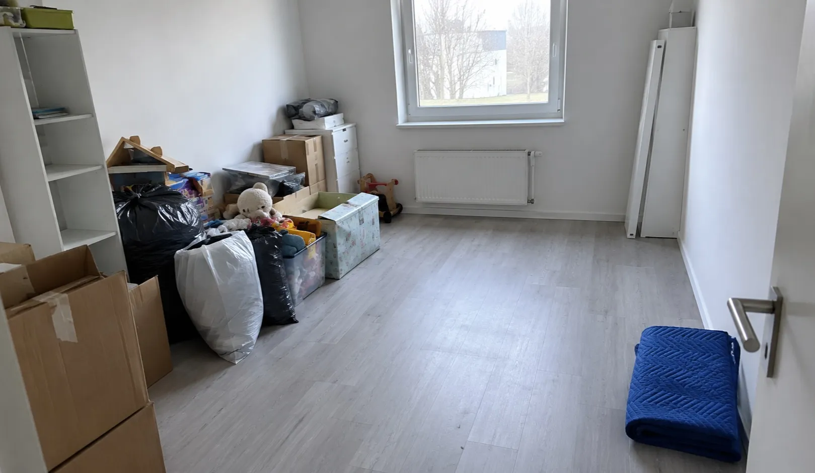 Geräumter Wohnraum nach einer Messie-Räumung