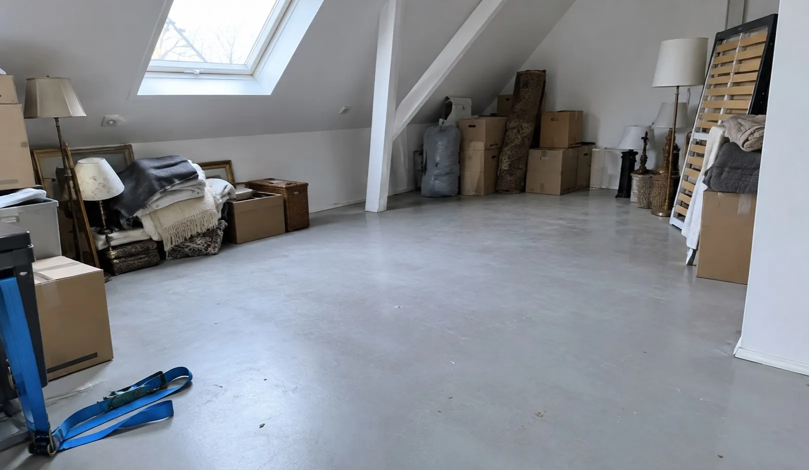 Geräumter Wohnraum nach einer Messie-Räumung