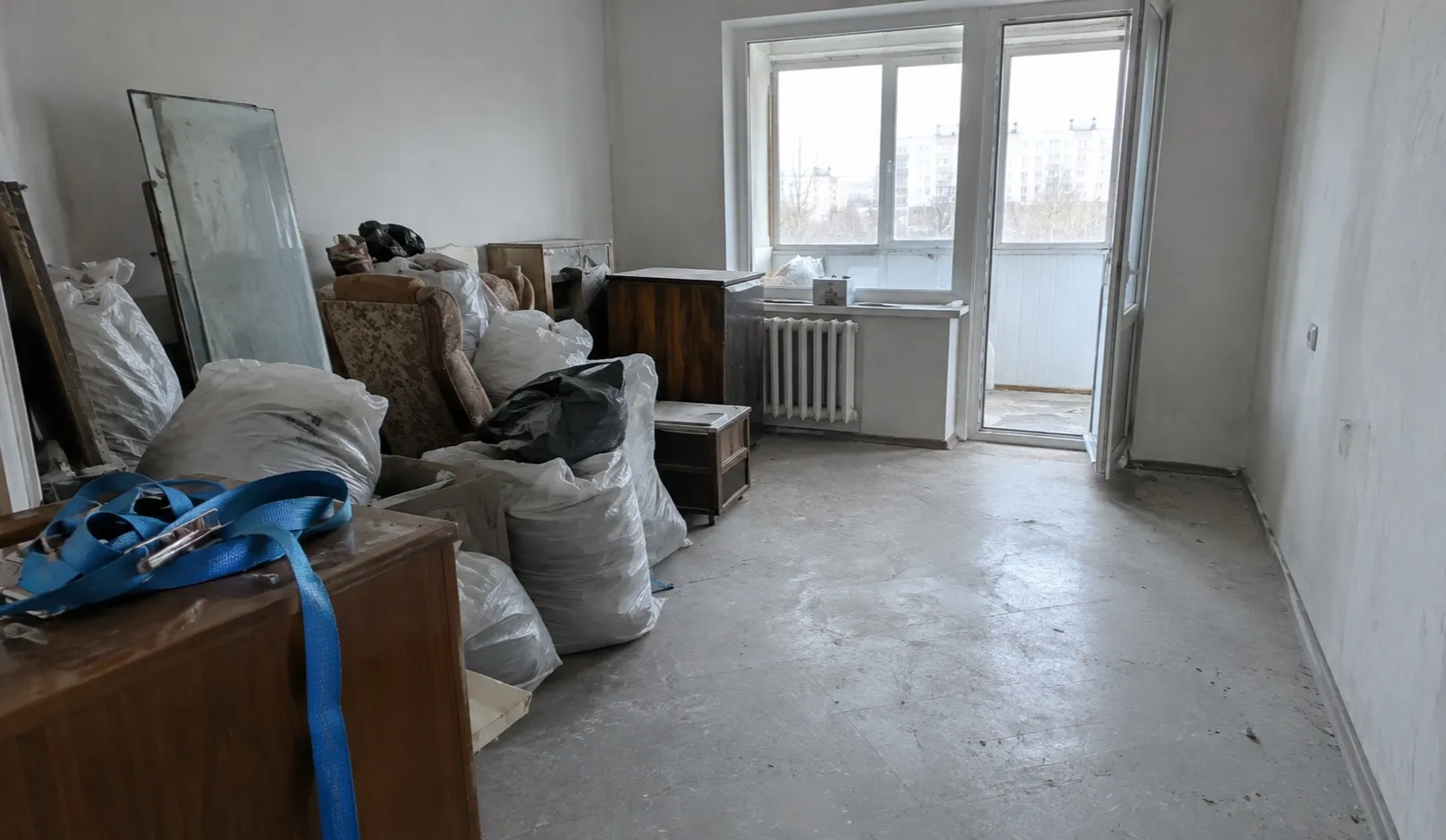 Geräumter Wohnraum nach einer Messie-Räumung in Waidhofen an der Ybbs