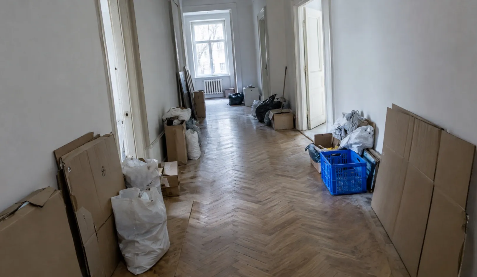 Geräumter Wohnraum nach einer Messie-Räumung