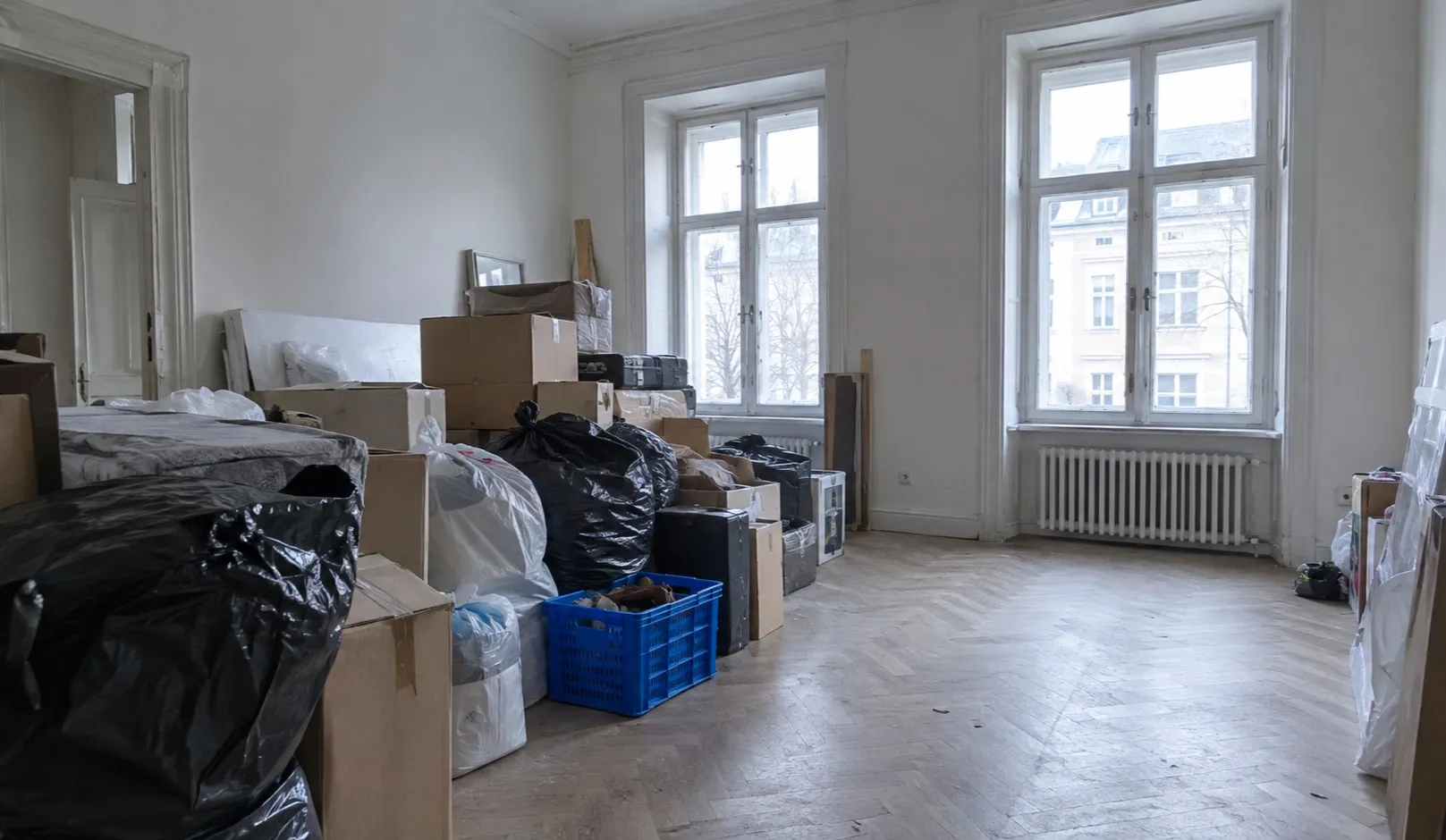 Geräumter Wohnraum nach einer Messie-Räumung im 5. Wiener Gemeindebezirk