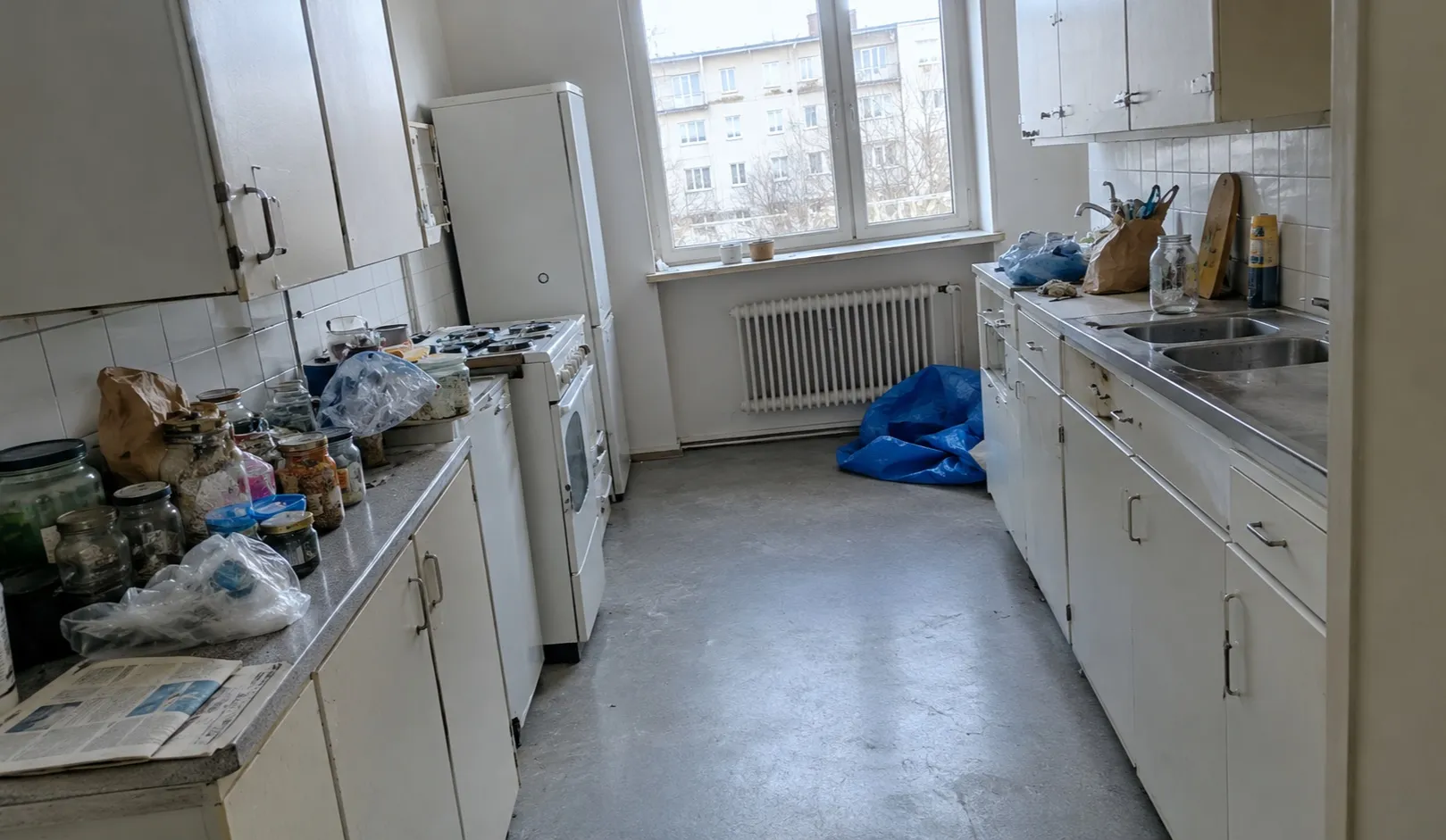 Geräumter Wohnraum nach einer Messie-Räumung