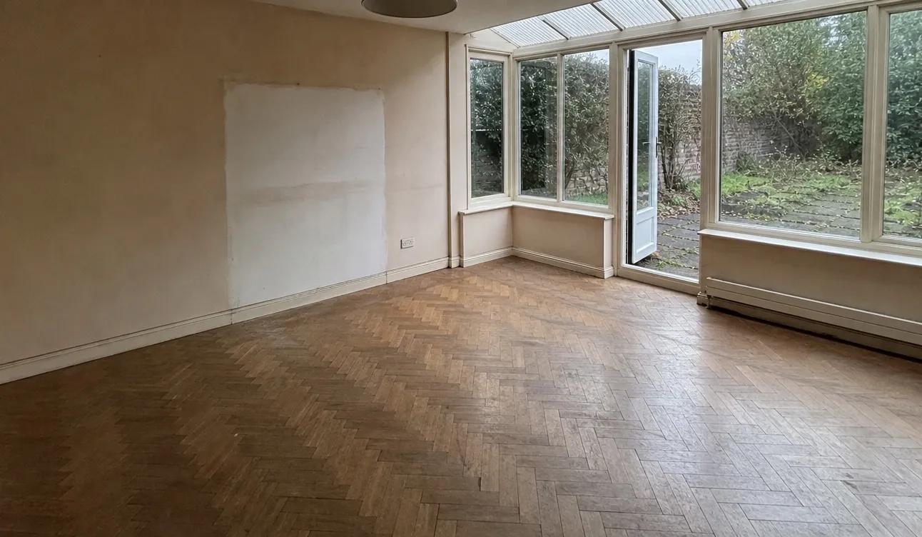 Besenrein übergebenes Haus nach einer Verlassenschaftsräumung in Bezirk Korneuburg