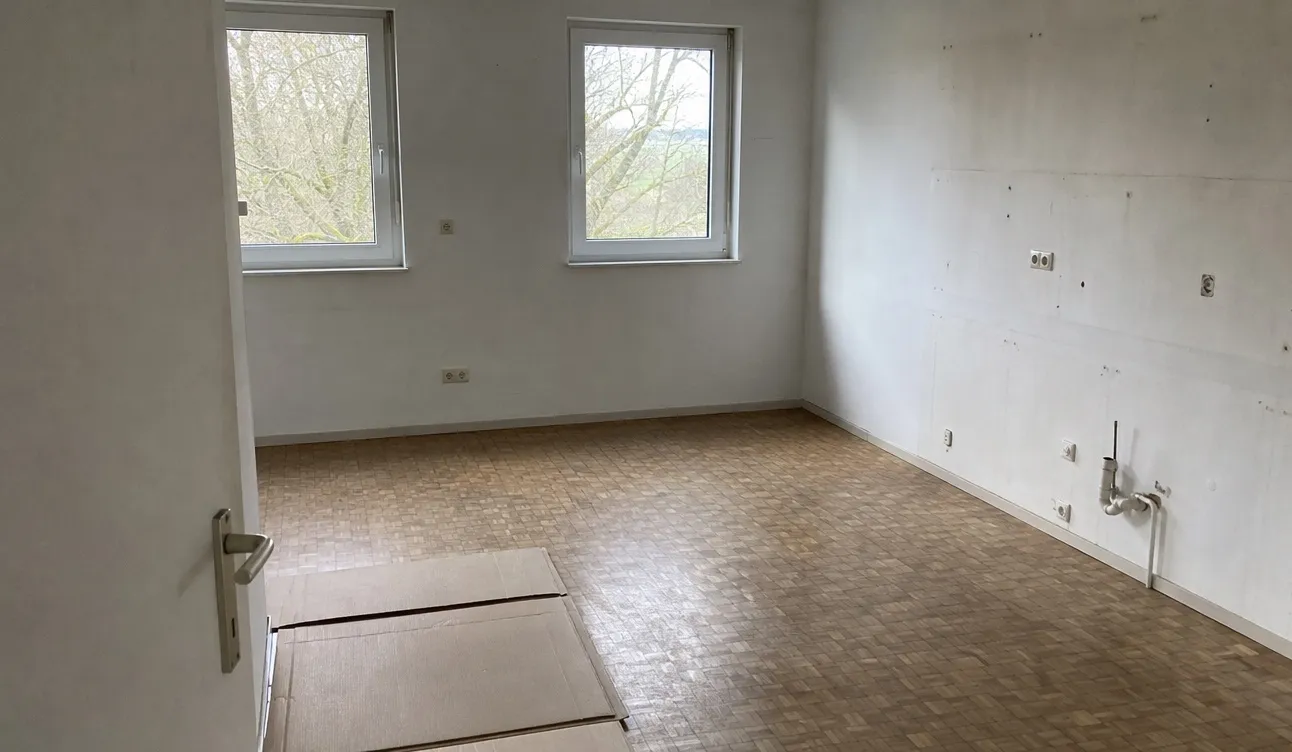 Besenrein übergebenes Haus nach einer Verlassenschaftsräumung in Bezirk Neunkirchen