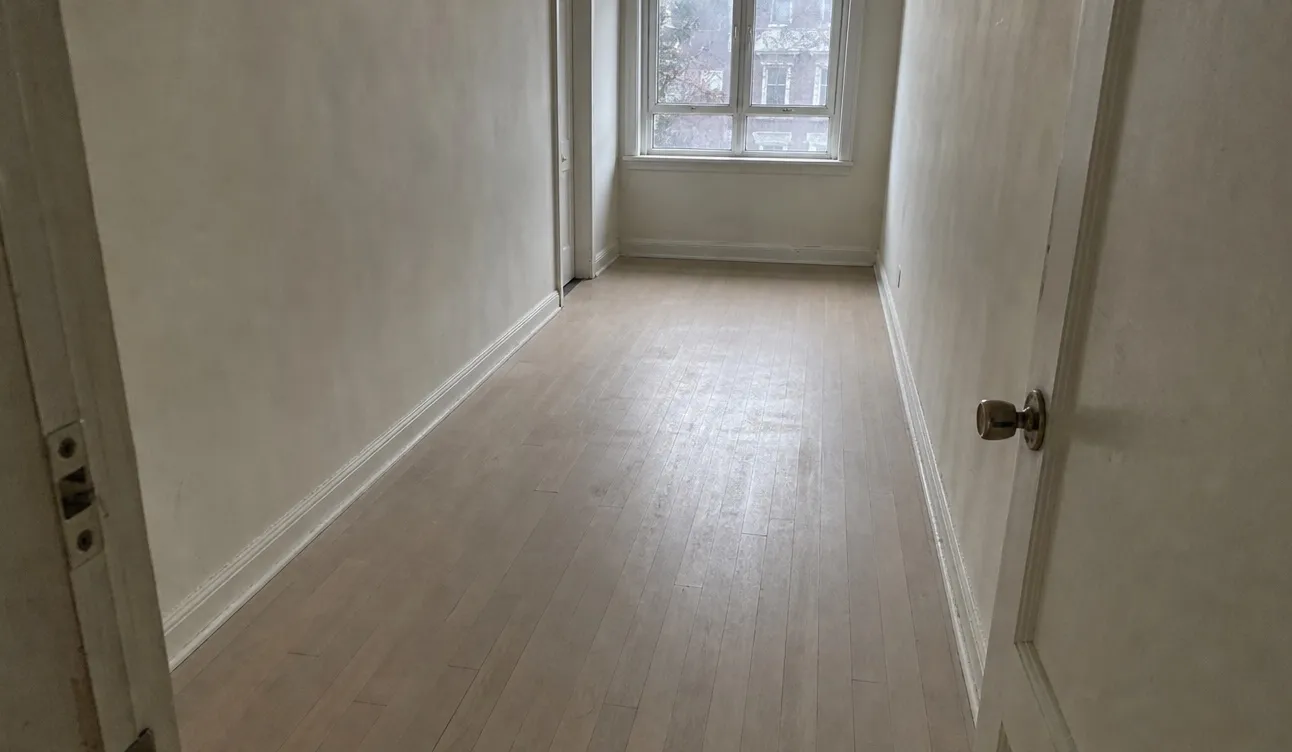 Geräumte Wohnung, besenrein zur Übergabe