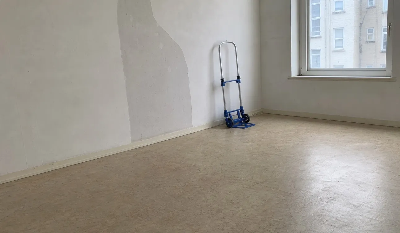 Geräumte Wohnung in Bezirk Baden, besenrein zur Übergabe