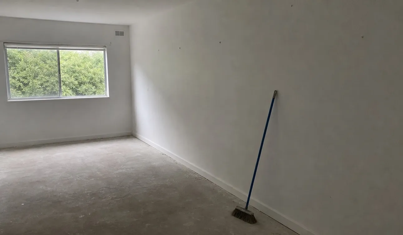 Geräumte Wohnung, besenrein zur Übergabe